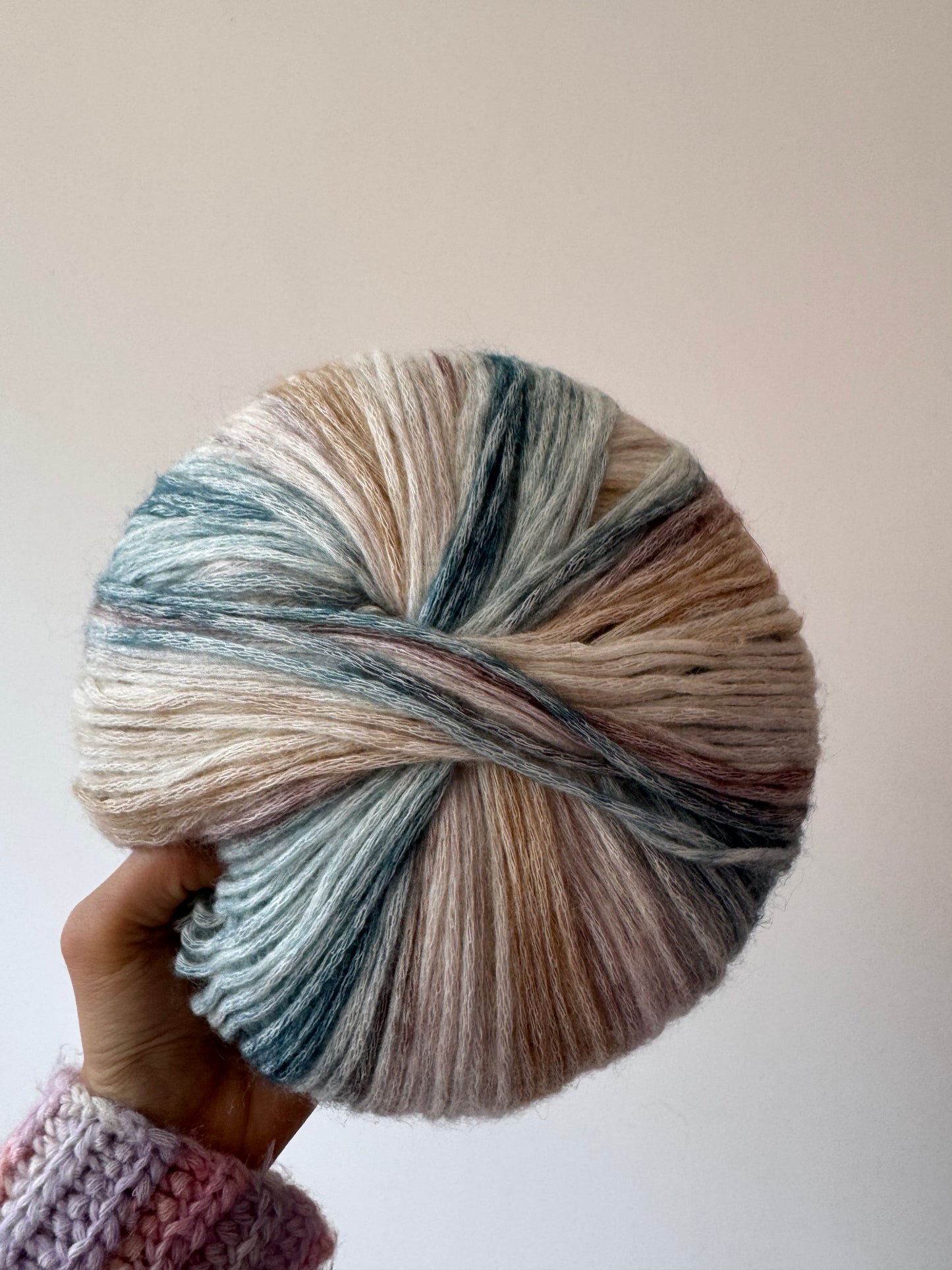 SHIKE Cloud-Cluster Multicolor Rainbow Yarn for Knitting&Crocheting.Soft Wool Acrylic Cotton Blended Yarn.Gradient Space-Dyed Air Yarn