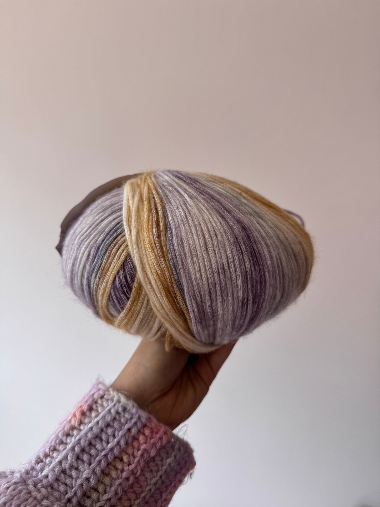 SHIKE Cloud-Cluster Multicolor Rainbow Yarn for Knitting&Crocheting.Soft Wool Acrylic Cotton Blended Yarn.Gradient Space-Dyed Air Yarn