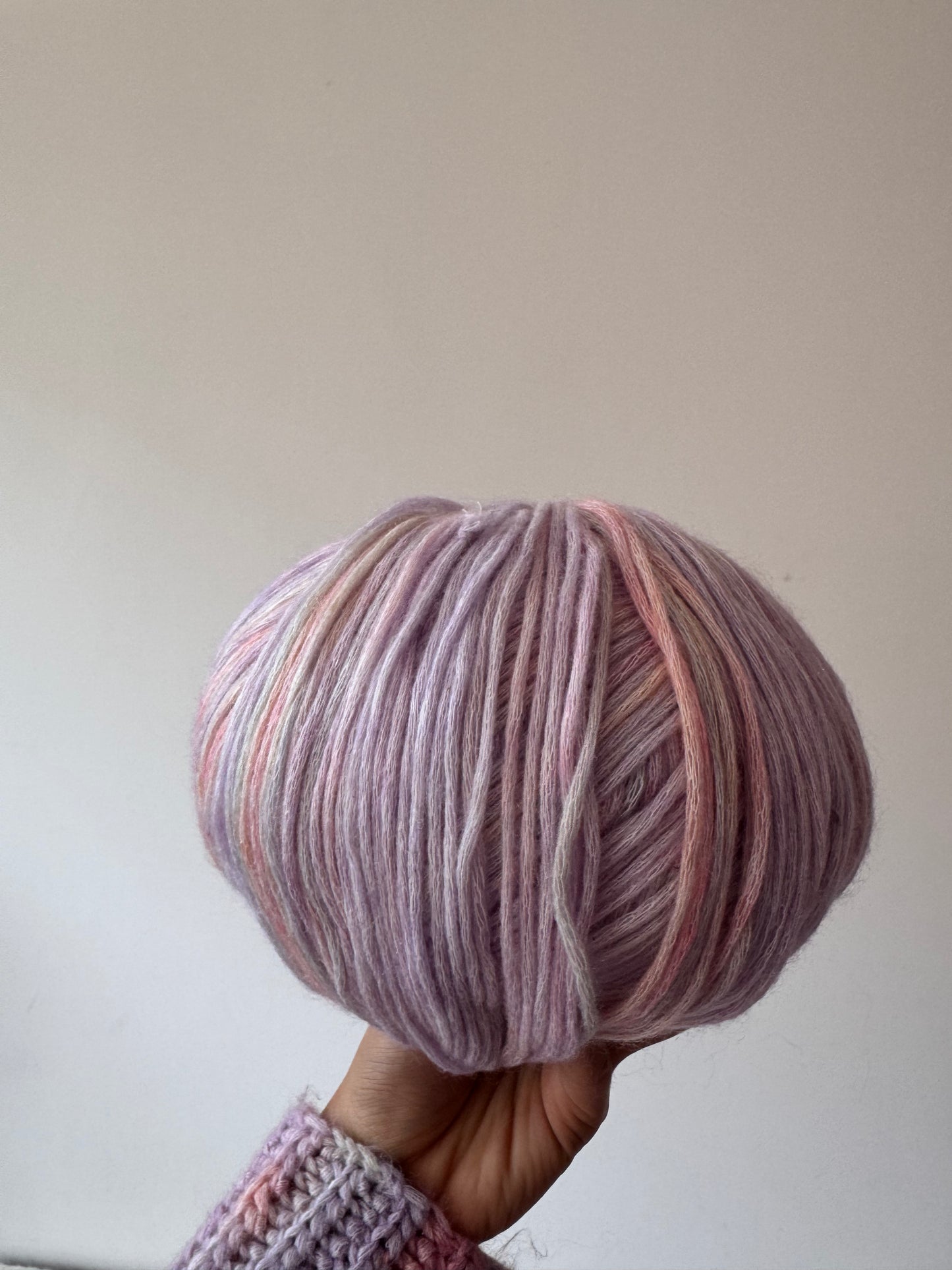 SHIKE Cloud-Cluster Multicolor Rainbow Yarn for Knitting&Crocheting.Soft Wool Acrylic Cotton Blended Yarn.Gradient Space-Dyed Air Yarn