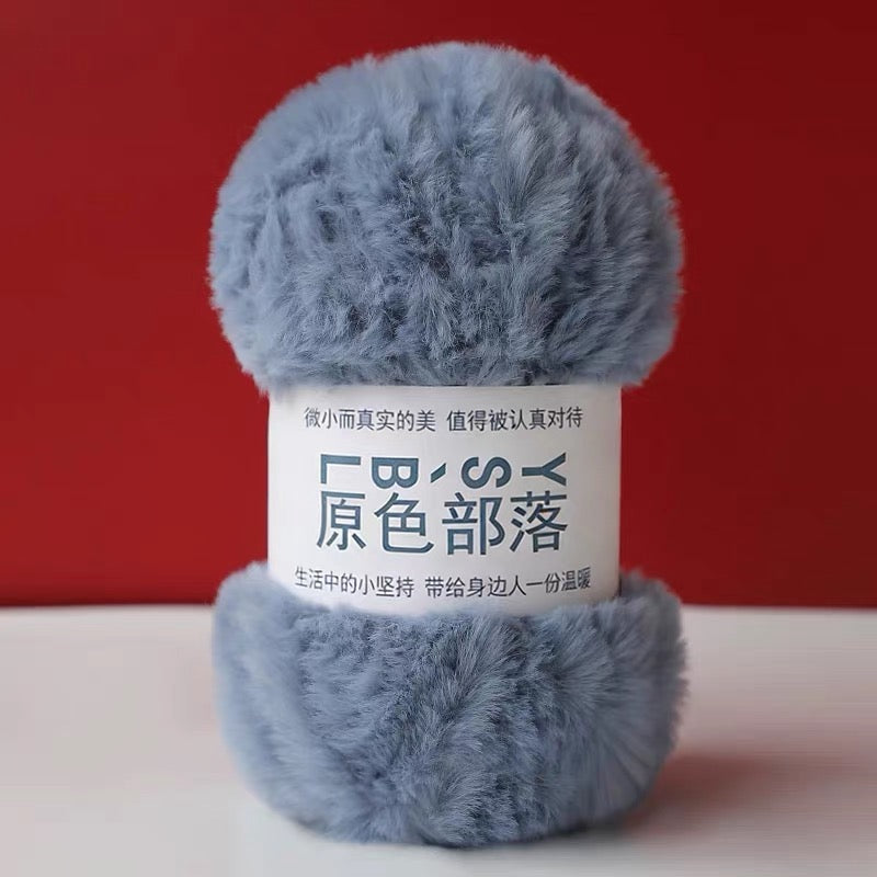 YSBL Chunky Faux Mink Fur Yarn – Soft Coral Fleece Yarn for Crochet and Knit DIY Scarves and Hats