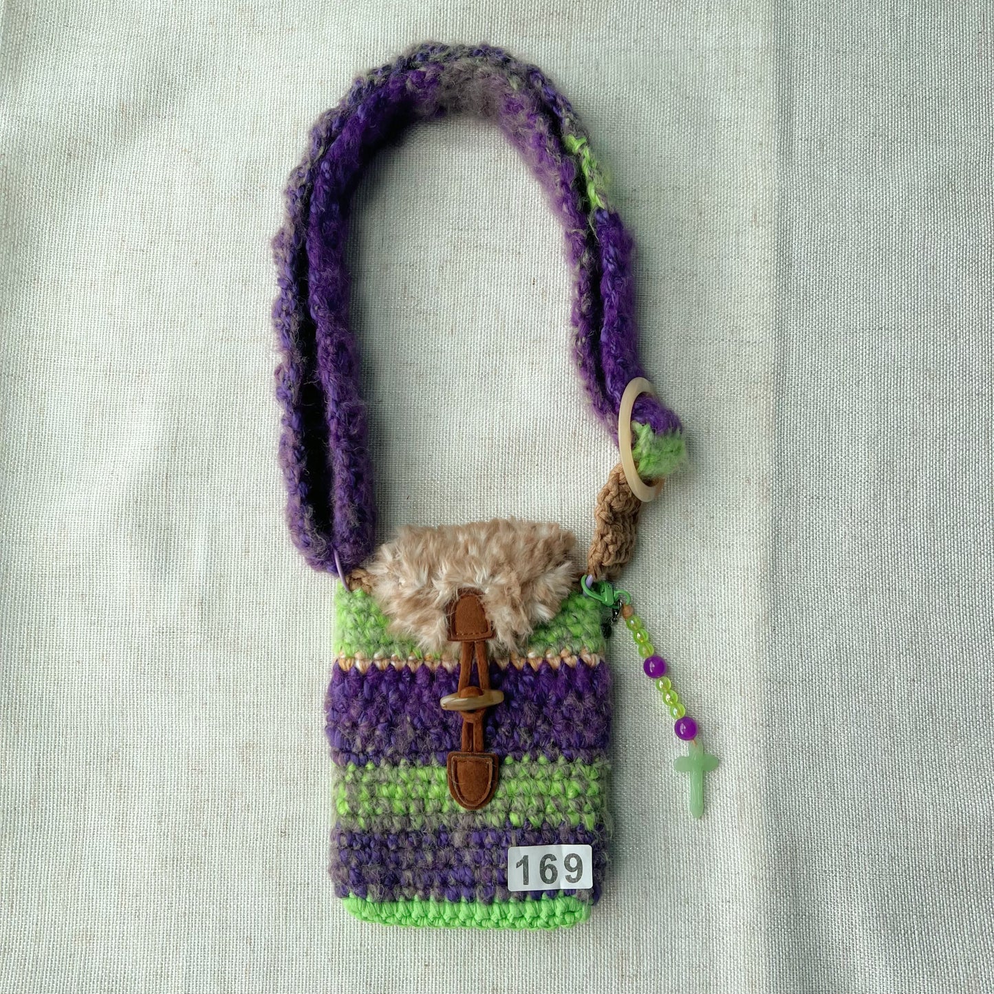 宝石手机包 Gemstone colour inspired mobile phone bag