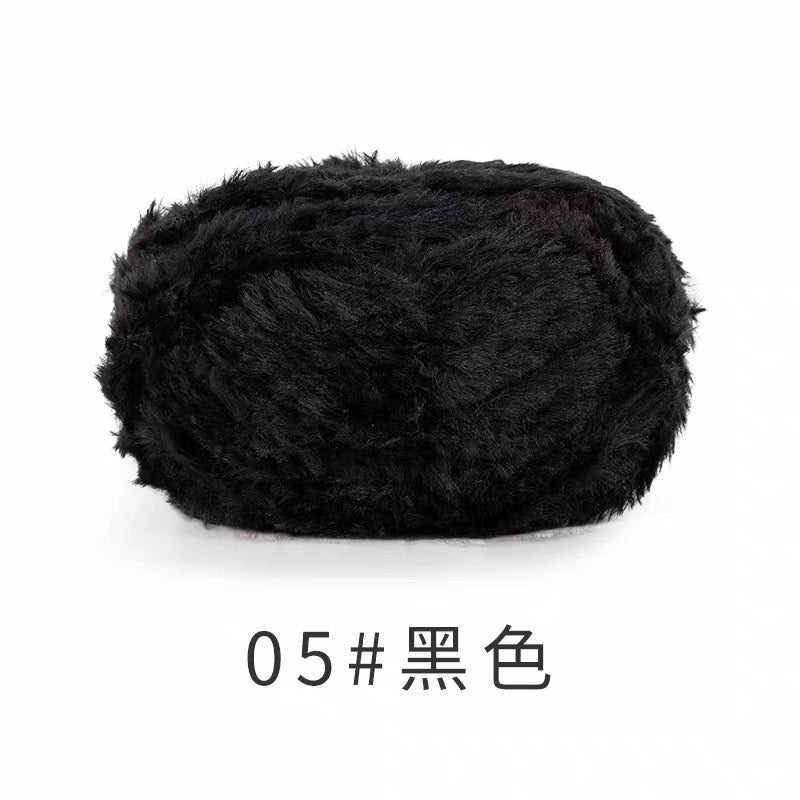QZS Faux Fur Yarn – Soft Mink-Style Yarn for Crochet and Knit DIY Scarves and Hats