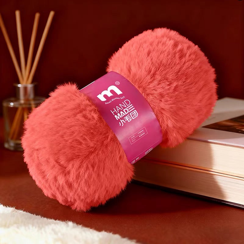 XMT Faux Fur Yarn – Chunky Coral Fleece and Mink-Style Yarn for Crochet and Knit DIY Scarves and Hats