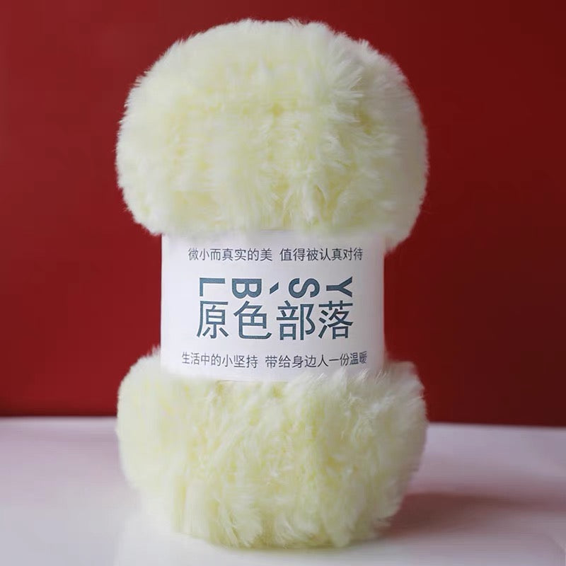 YSBL Chunky Faux Mink Fur Yarn – Soft Coral Fleece Yarn for Crochet and Knit DIY Scarves and Hats