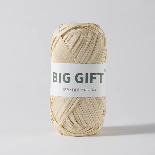 Raffia yarn