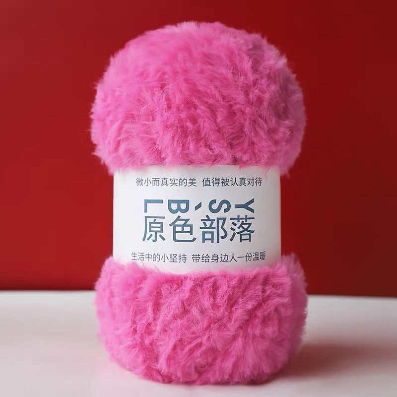 YSBL Chunky Faux Mink Fur Yarn – Soft Coral Fleece Yarn for Crochet and Knit DIY Scarves and Hats