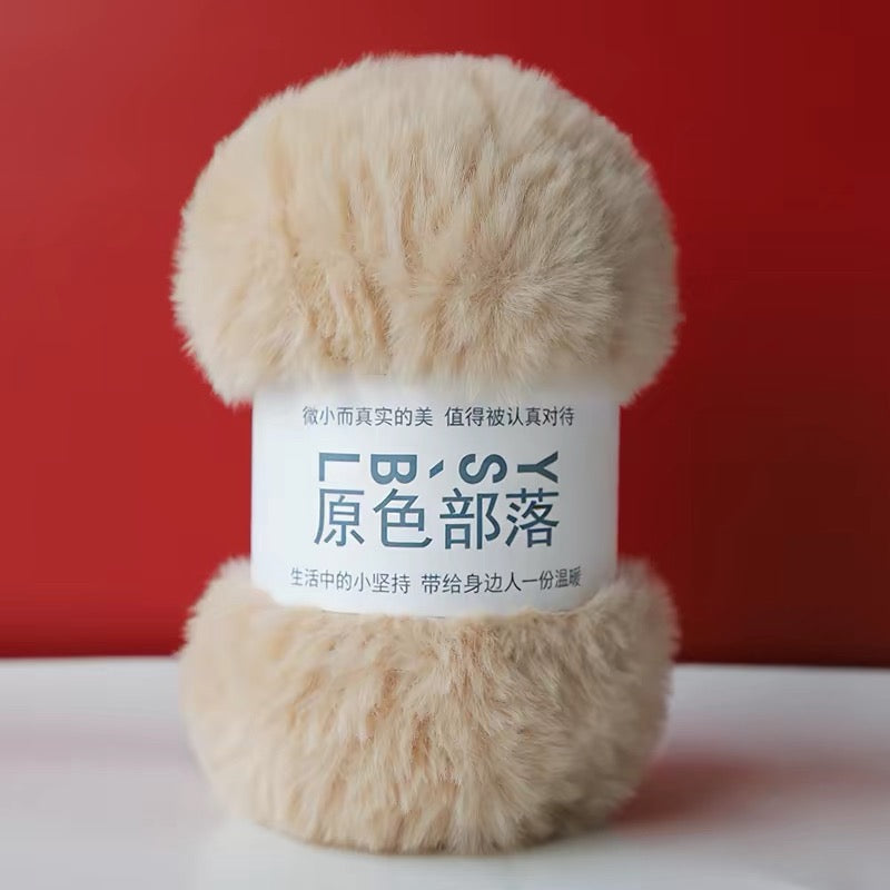 YSBL Chunky Faux Mink Fur Yarn – Soft Coral Fleece Yarn for Crochet and Knit DIY Scarves and Hats