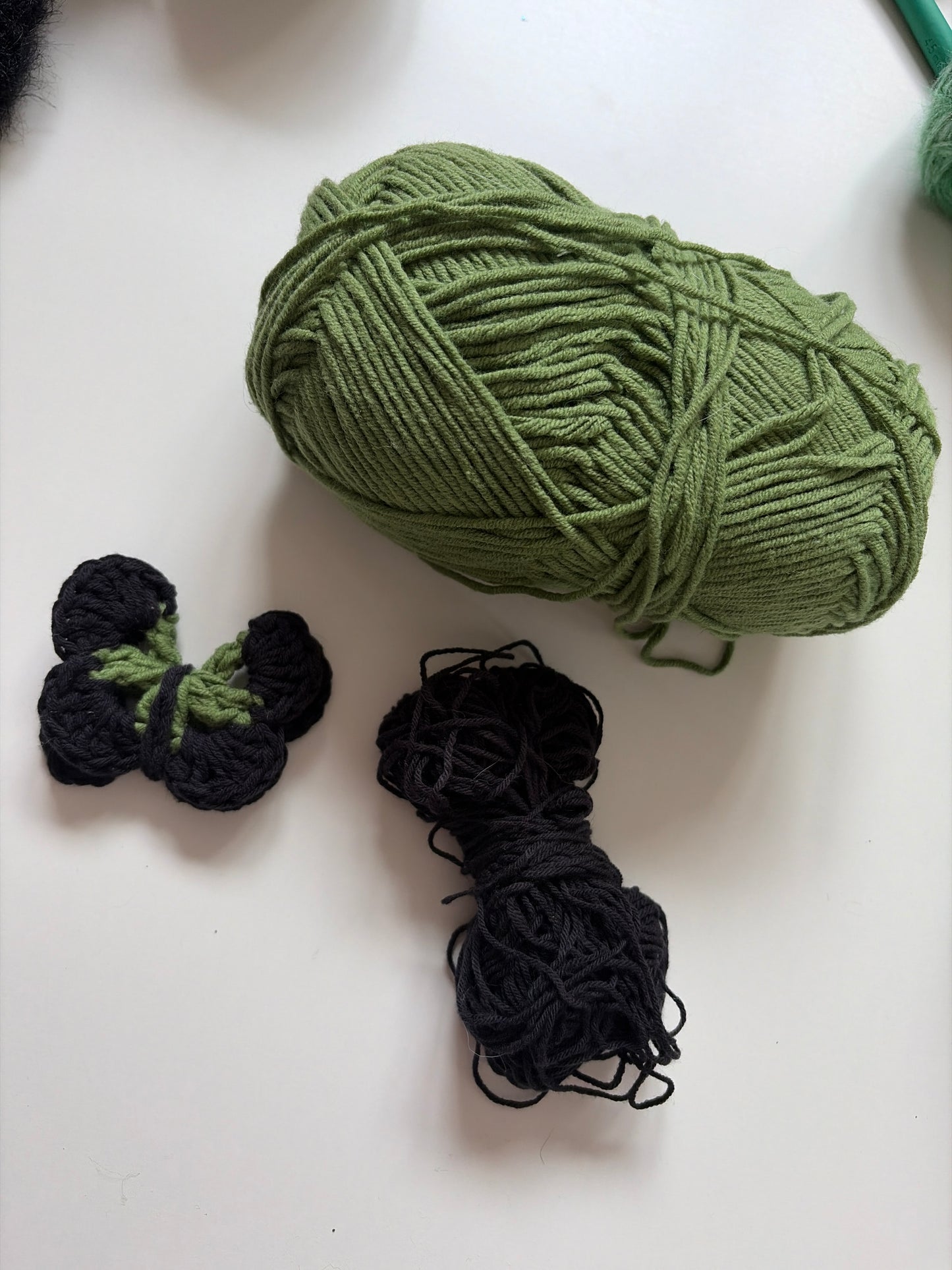 Green Butterflies - How to enjoy yarn playground