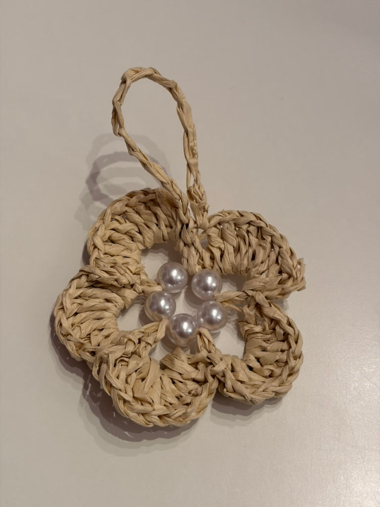 LYX Beaded flower Key chain