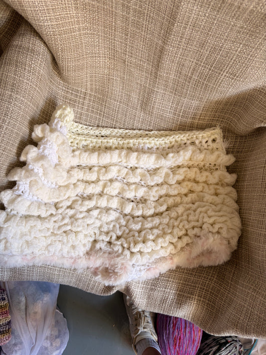 Ruffle Shorts -how to enjoy yarn playground