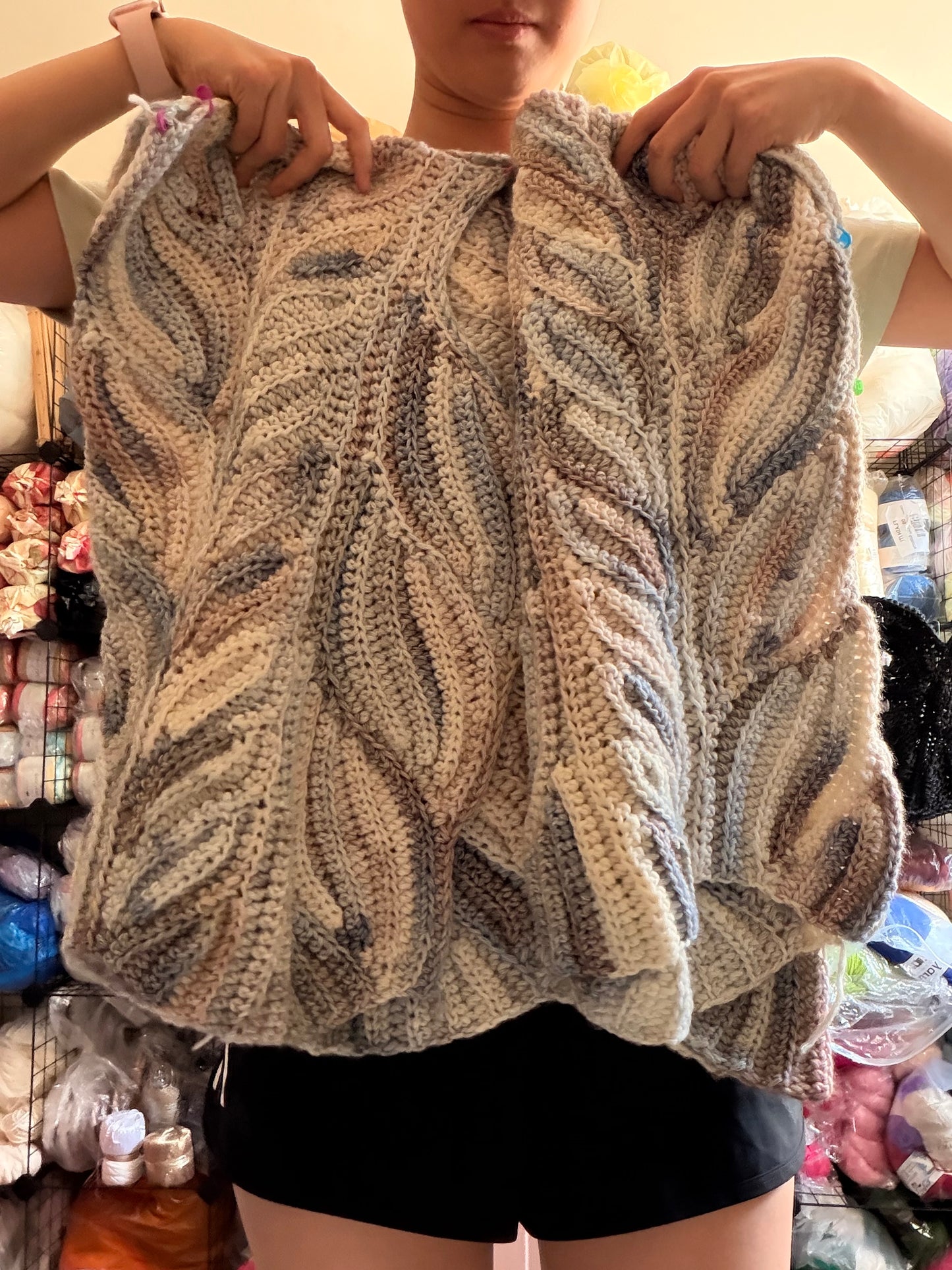 Curly cardigan  -How to enjoy yarn playground
