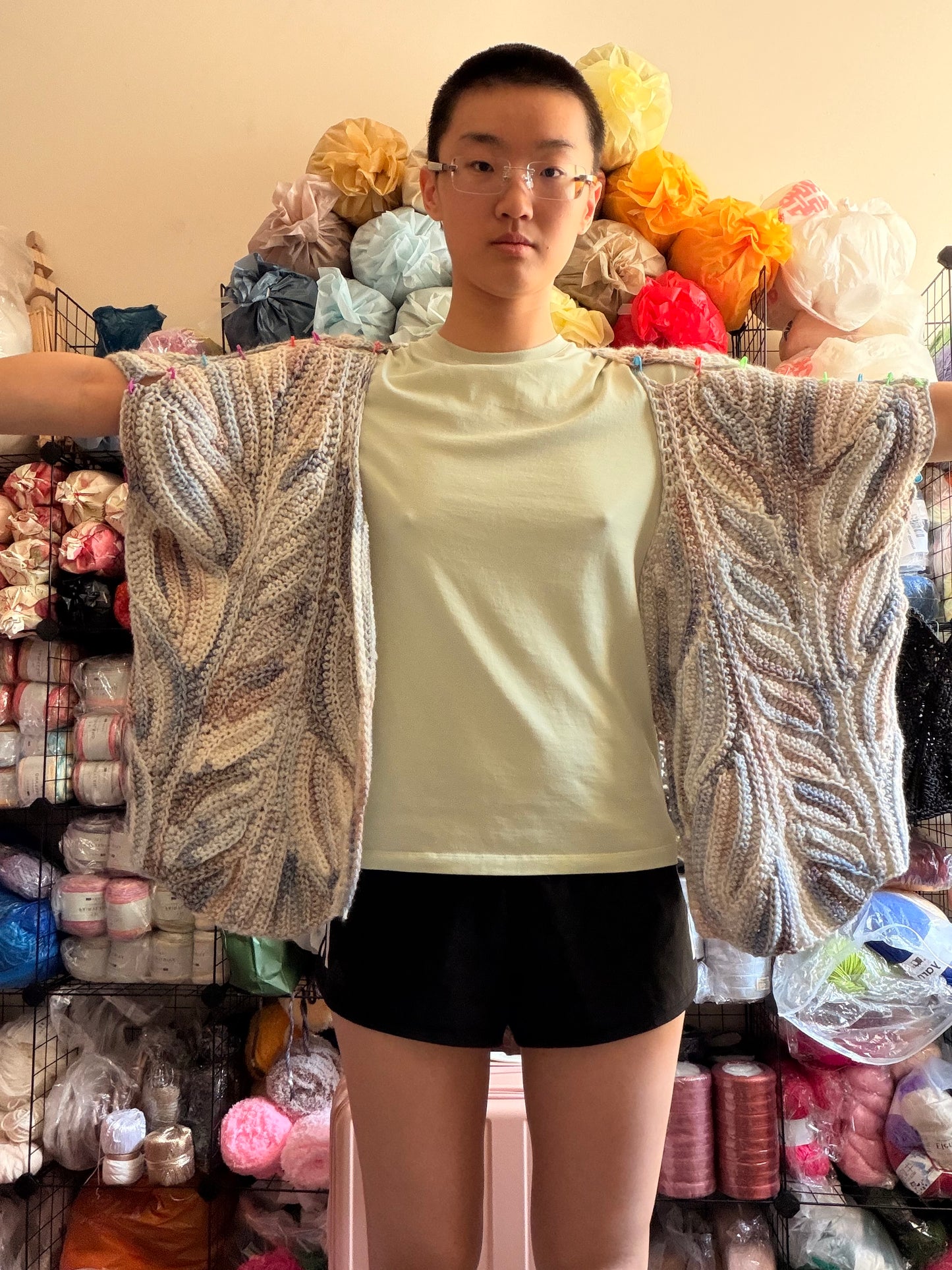 Curly cardigan  -How to enjoy yarn playground