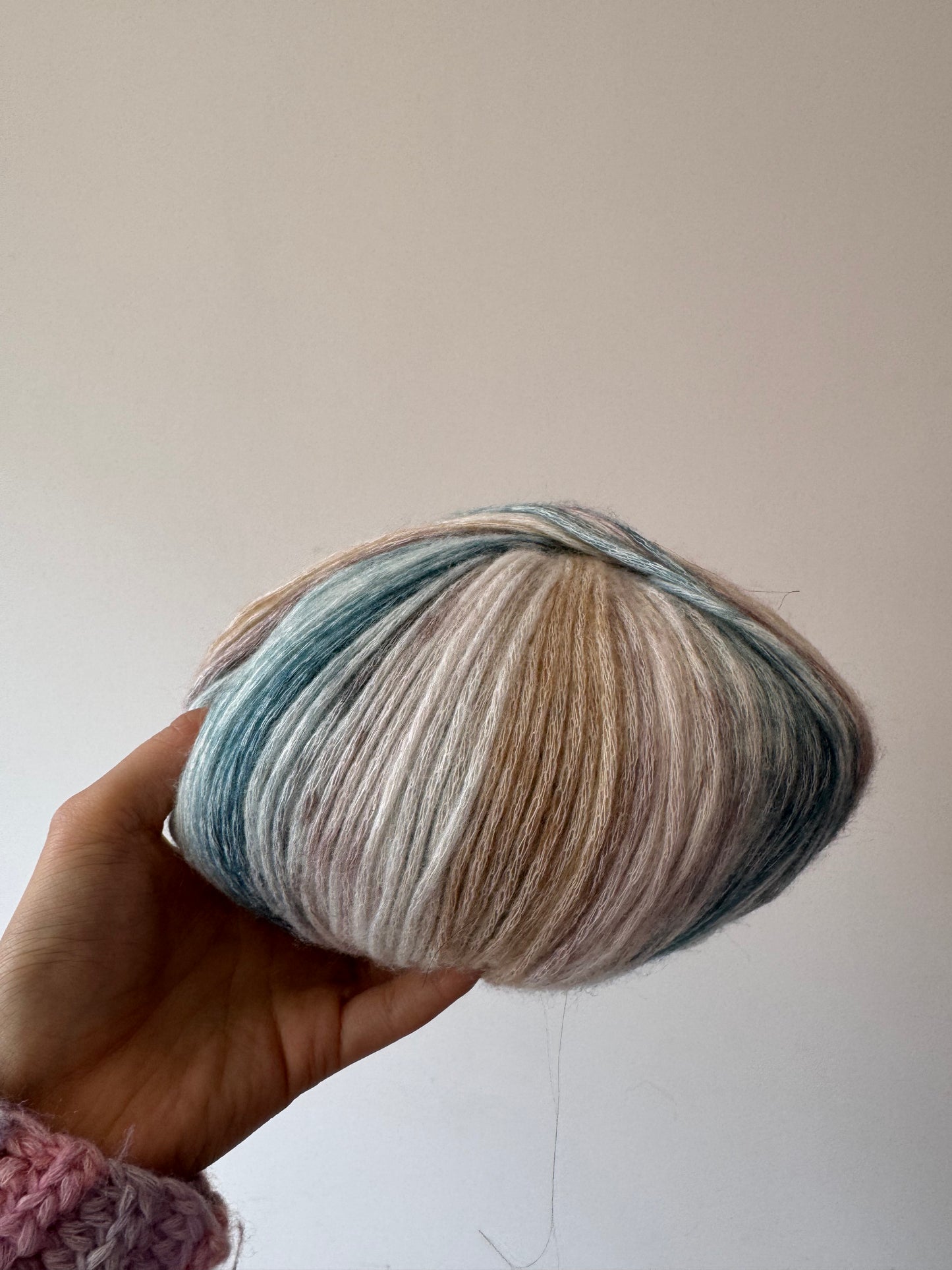 SHIKE Cloud-Cluster Multicolor Rainbow Yarn for Knitting&Crocheting.Soft Wool Acrylic Cotton Blended Yarn.Gradient Space-Dyed Air Yarn