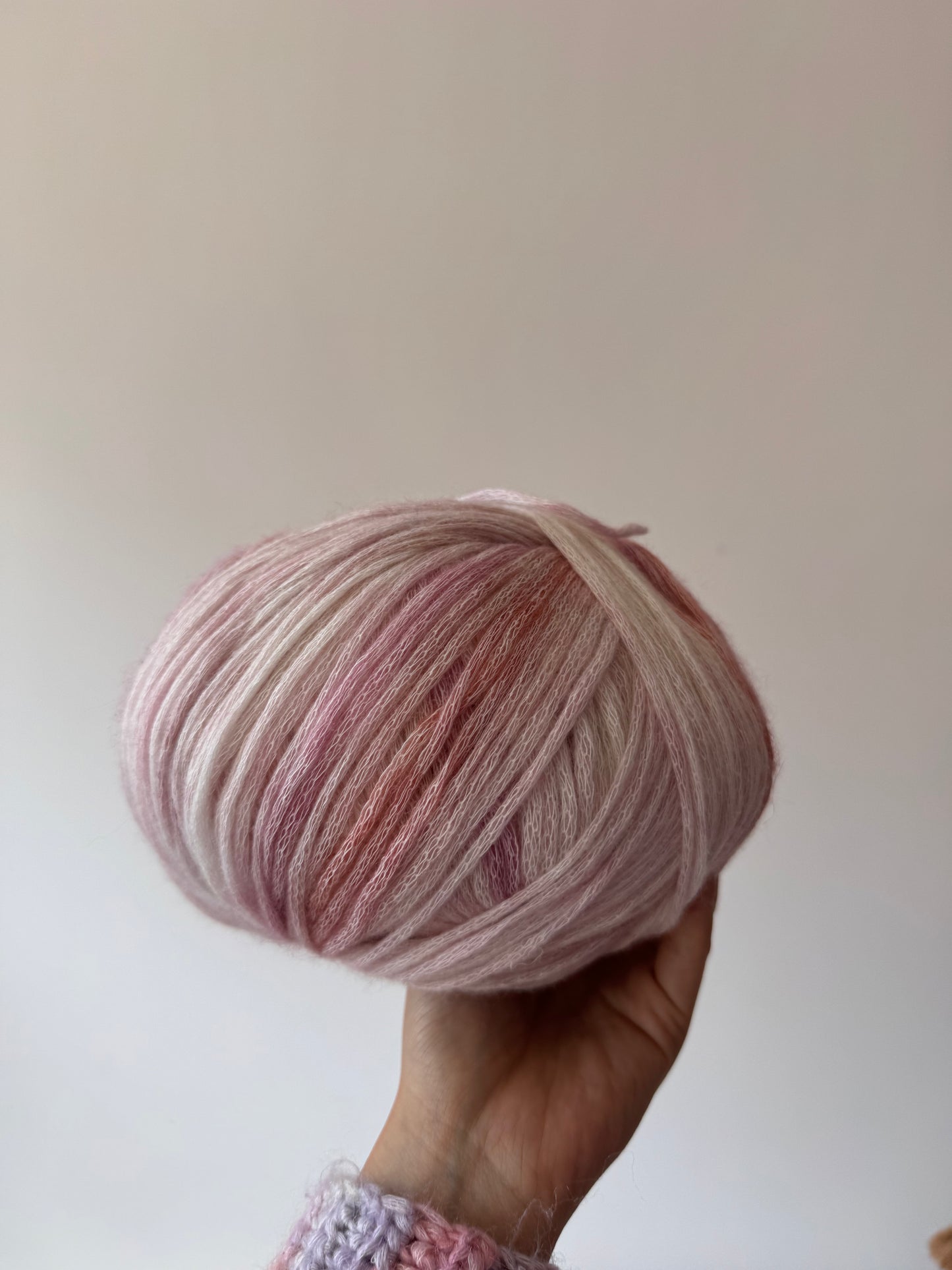 SHIKE Cloud-Cluster Multicolor Rainbow Yarn for Knitting&Crocheting.Soft Wool Acrylic Cotton Blended Yarn.Gradient Space-Dyed Air Yarn